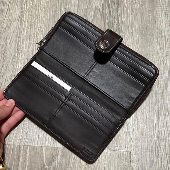 Coach Signature Brown and Tan Wallet - Picture 5 of 12